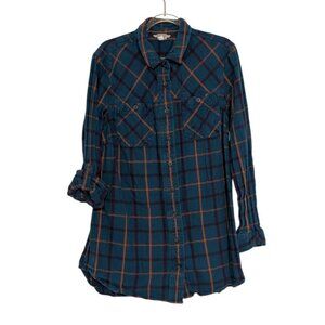 Duluth Trading Co Flannel Plaid Shirt Womens Size Large Blue Roll Tab Sleeves